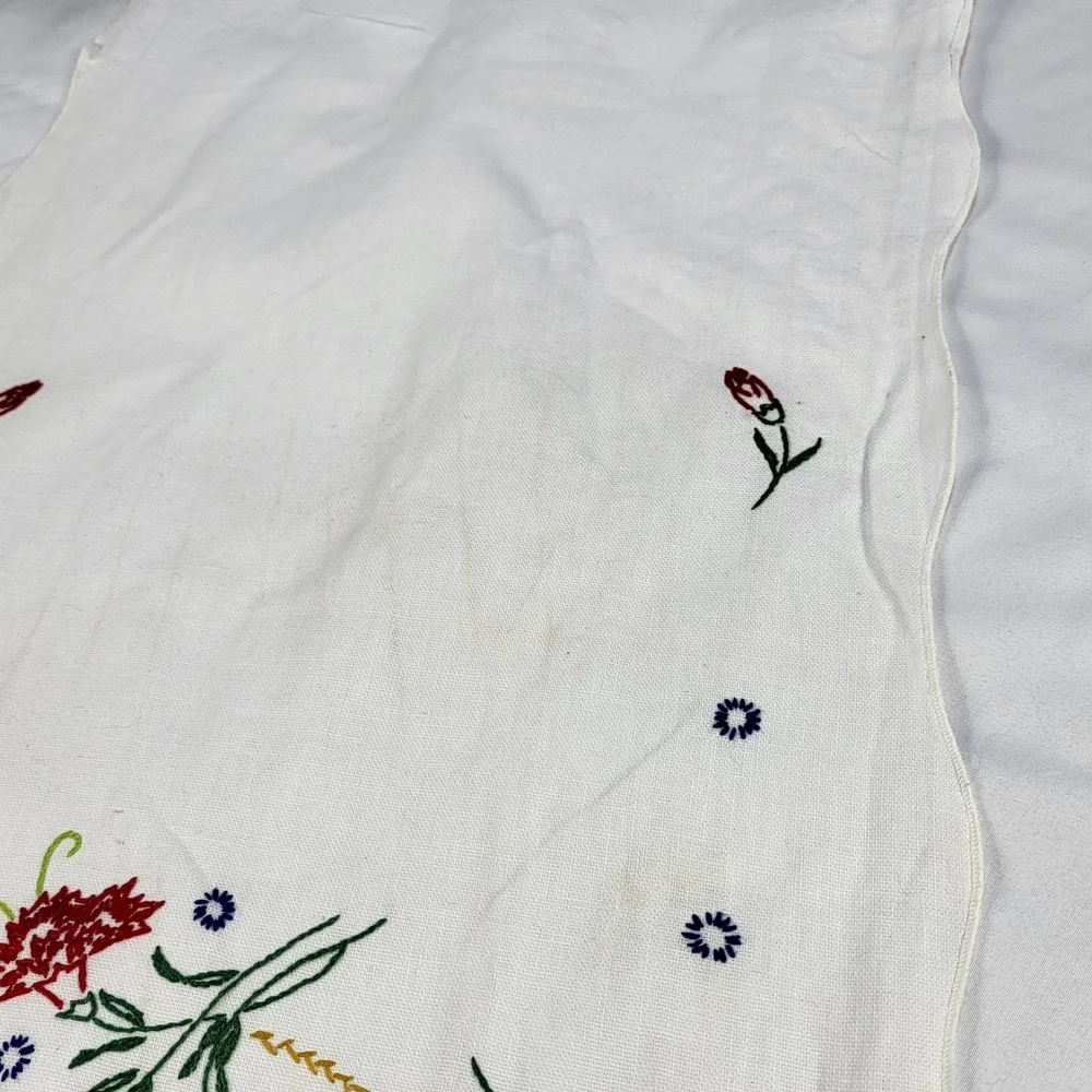 Vintage Hand Embroidered Table Runner Set 3pc Floral Calla Lily Carnation 36in